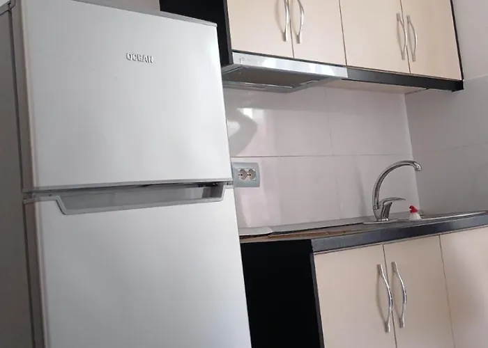 Arjan Dyli Guest house