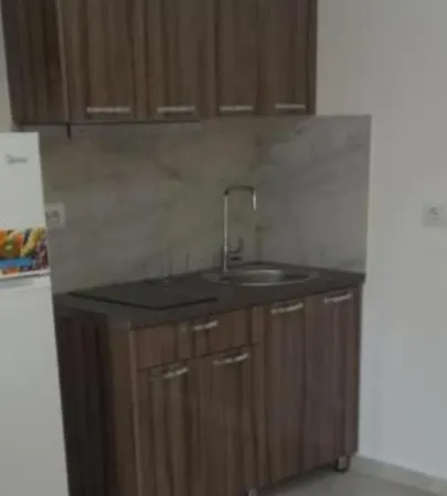 Arjan Dyli Guest house 3*